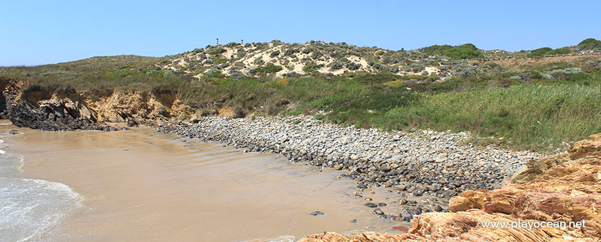 Rolled stones at Praia da Pelengana Beach