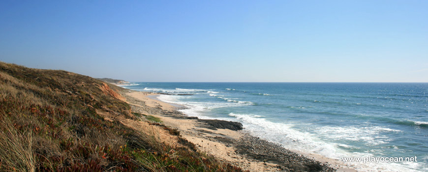 South of Praia do Queimado Beach