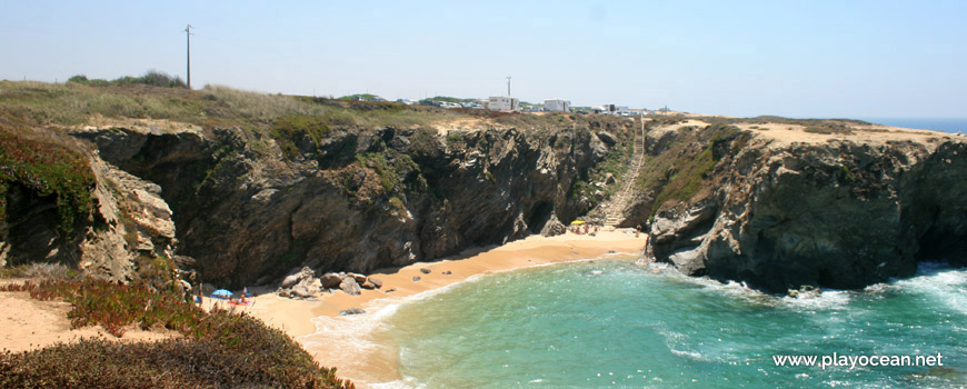 South sand Praia da Samoqueira Beach