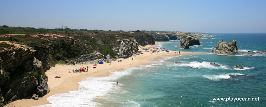 South Praia da Samoqueira Beach