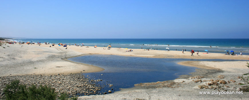 Junqueira Stream, Praia de São Torpes Beach