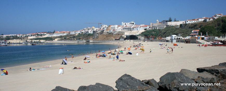 North Praia Vasco da Gama Beach