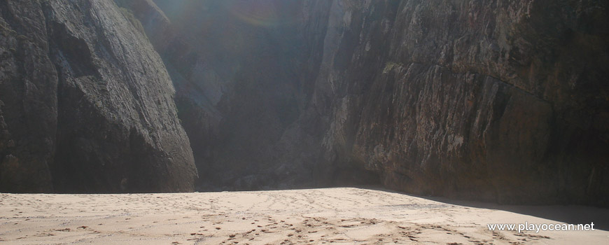 Scarps at Praia do Cavalo Beach