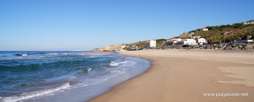 North at Praia Grande do Rodízio Beach
