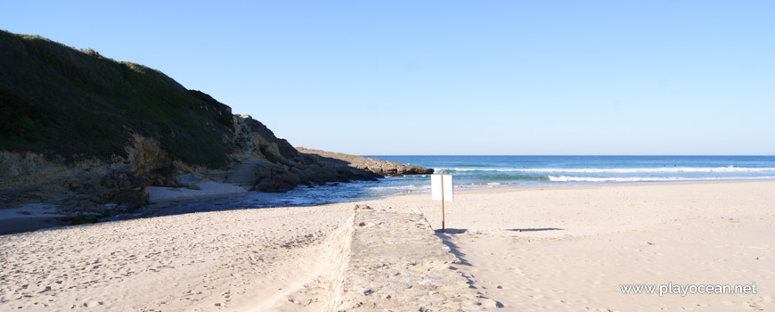 South part, Praia das Maçãs Beach