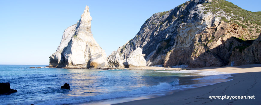 Água na Praia da Ursa