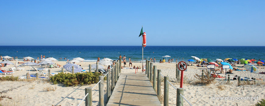 Entrance of Praia do Barril Beach