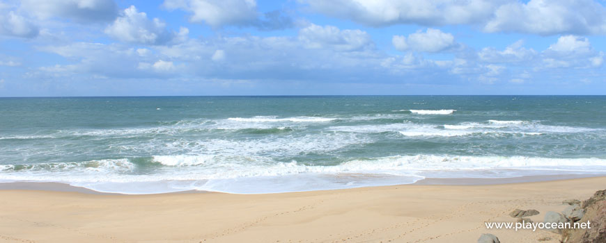 Sea at Praia do Amanhã Beach