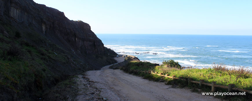 Access to Praia do Baío Beach