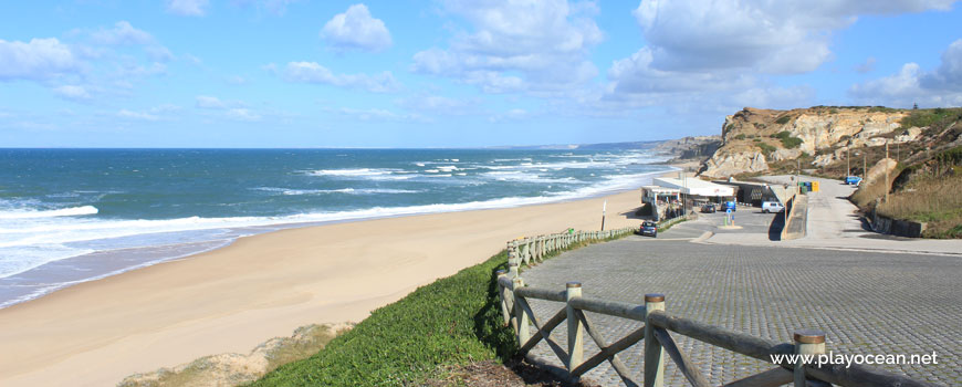 Arrival to Praia do Navio Beach