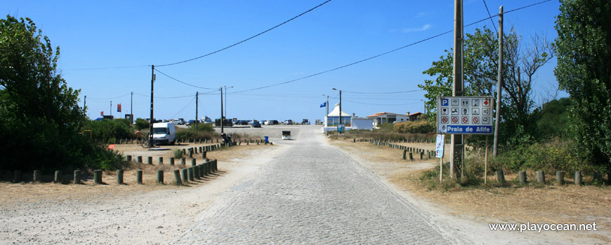 Road to Praia de Afife Beach