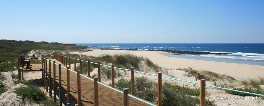 Walkway at Praia da Arda Beach