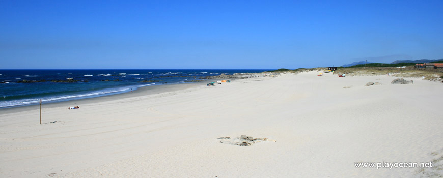 North of Praia de Paçô Beach