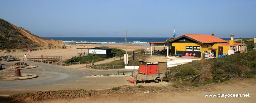 Bar of Praia da Cordoama Beach