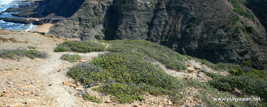 Acesso à Praia do Mirouço