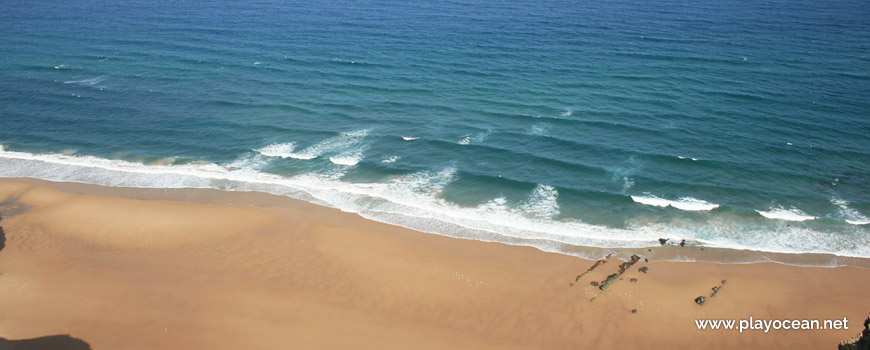 Seaside of Praia dos Mouranitos Beach