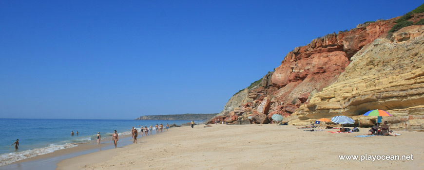 Oeste na Praia da Salema