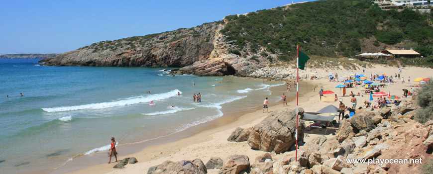 Bandeira verde, Praia do Zavial Beach