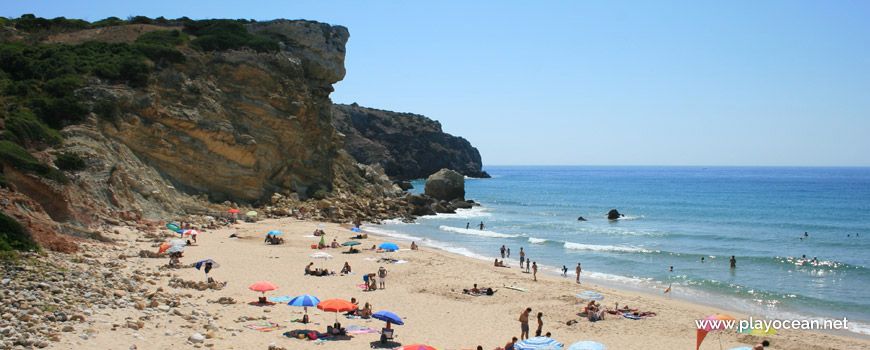 Oeste na Praia do Zavial