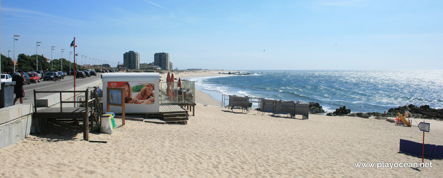 Entrance to Praia Atlântica Beach