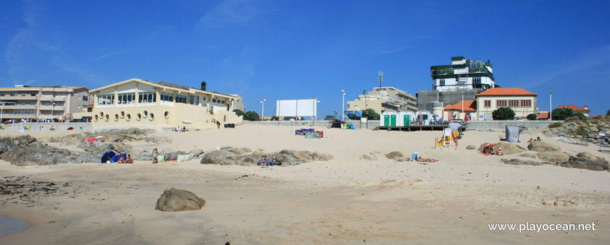Caximar at Praia Atlântica Beach