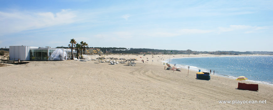 South of Praia da Azurara Beach