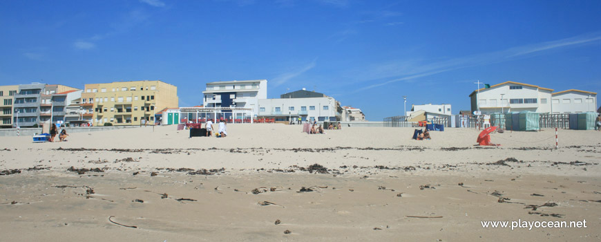 Casas na Praia dos Barcos