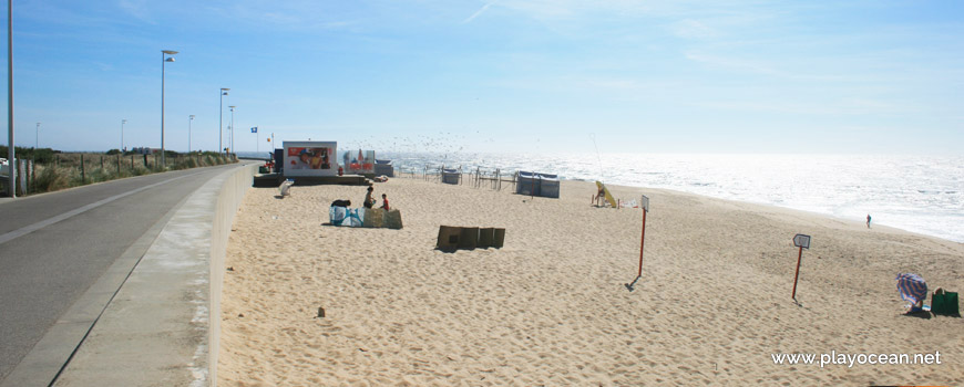 South of Praia da Ladeira Beach