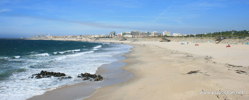 North of Praia da Olinda Beach