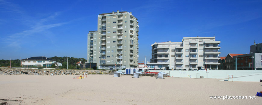 Casas junto à Praia da Olinda