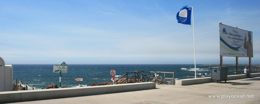 Entrada para a Praia do Senhor dos Navegantes