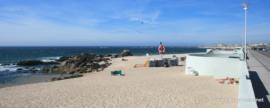 North of Praia do Turismo Beach