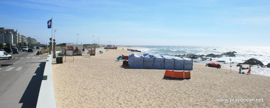 South of Praia do Turismo Beach