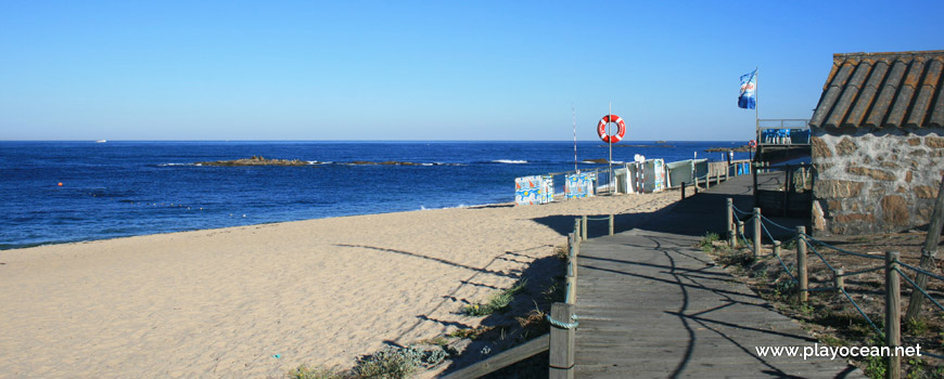 Praia de Vila Chã Beach