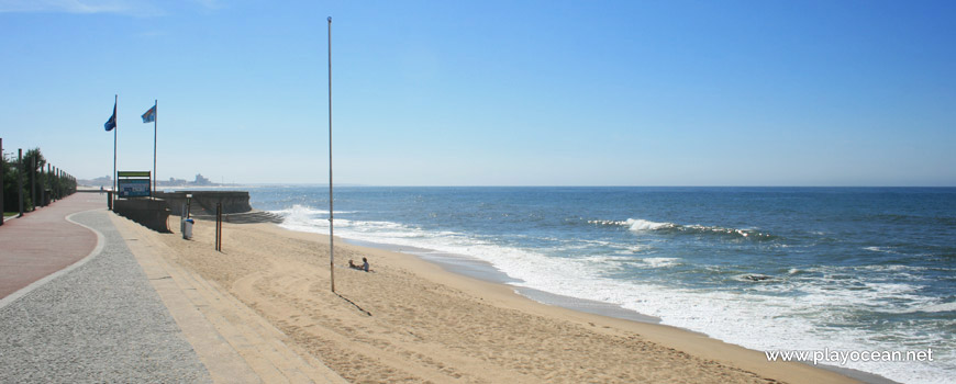 Praia da Granja Beach