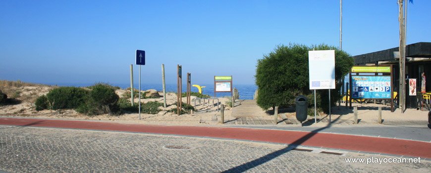 Entrance, Praia da Madalena (North) Beach