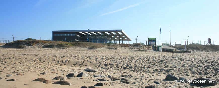 Bar at Praia da Madalena (South) Beach