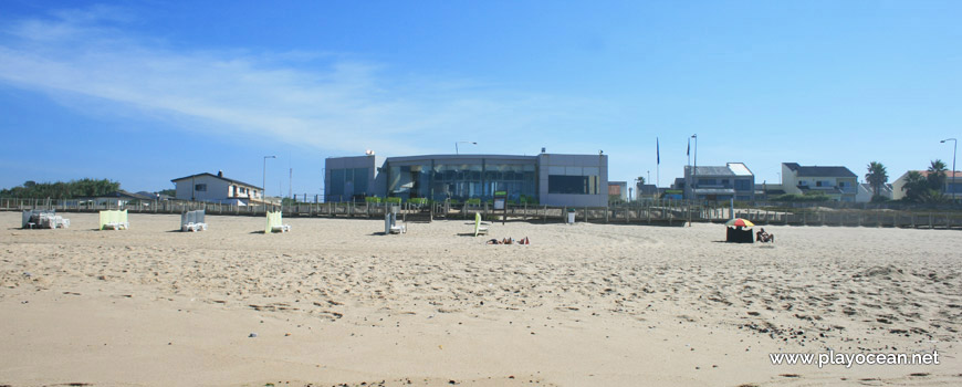 Bar at Praia de Mar e Sol Beach