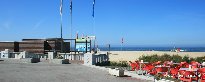 Entrance of Praia de Miramar (South) Beach