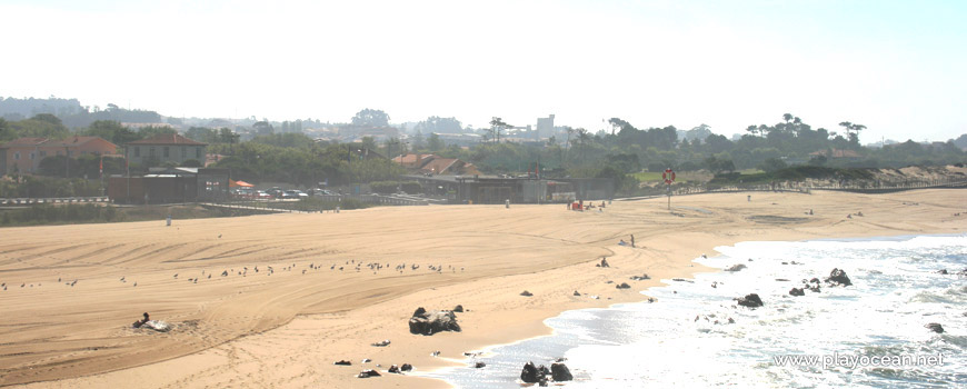 Sand of Praia de Miramar (South) Beach