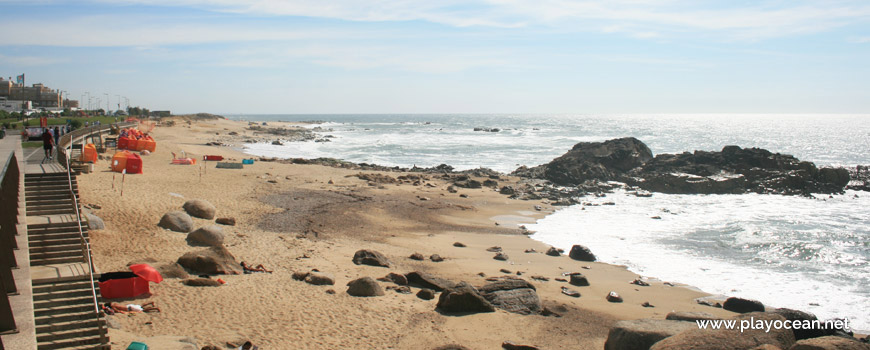 Rocks at Praia das Pedras Amarelas Beach