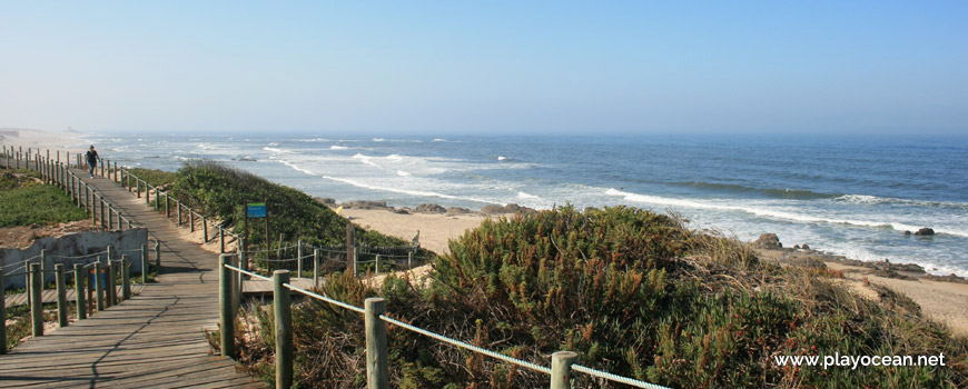 Walkways at Praia de Valadares (South) Beach