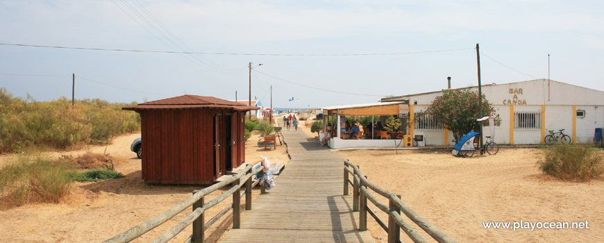 Acesso à Praia da Lota