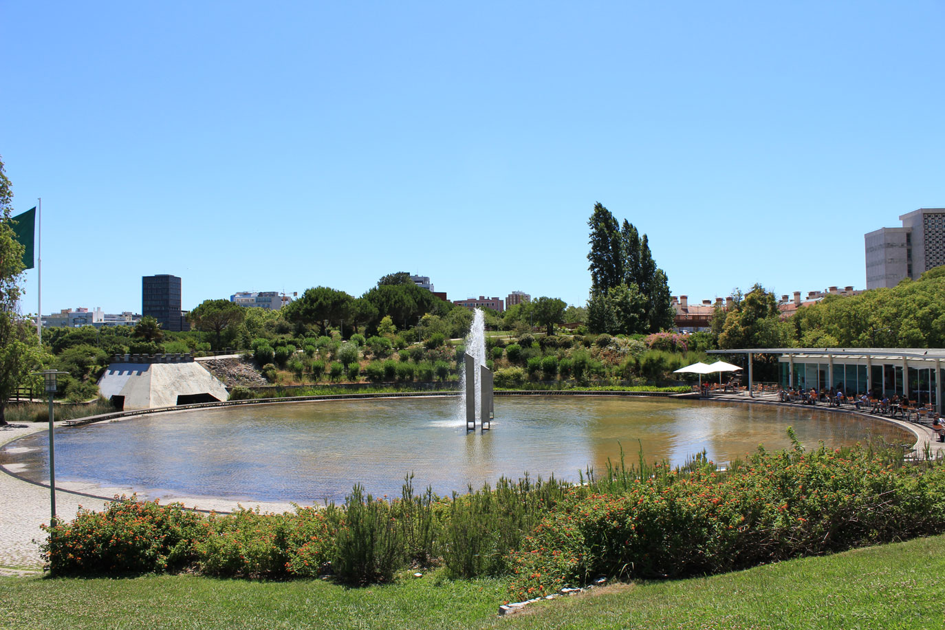 Jardim Amália Rodrigues em Lisboa • Portugal