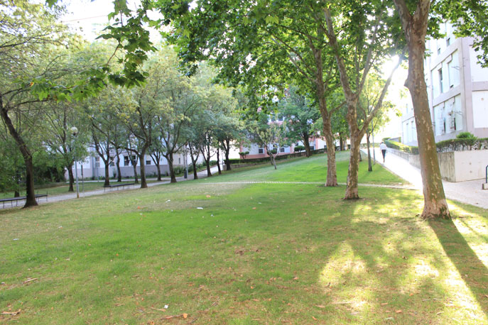 Relvado do Jardim Bento Martins